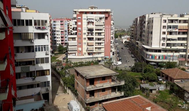 Rritet kerkesa per apartamente ne Tirane: Efektet e termetit dhe cfare sjell rivleresimi